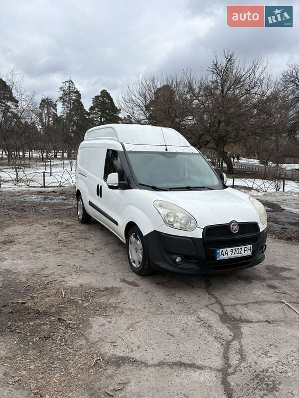 Вантажний фургон Fiat Doblo 2014 в Києві фото Вантажний фургон Fiat Doblo 2014 в Києві
