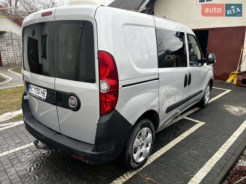 Вантажний фургон Fiat Doblo 2013 в Стрию