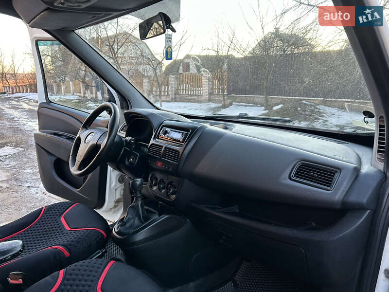 Минивэн Fiat Doblo 2011 в Хмельнике фото 14 Минивэн Fiat Doblo 2011 в Хмельнике