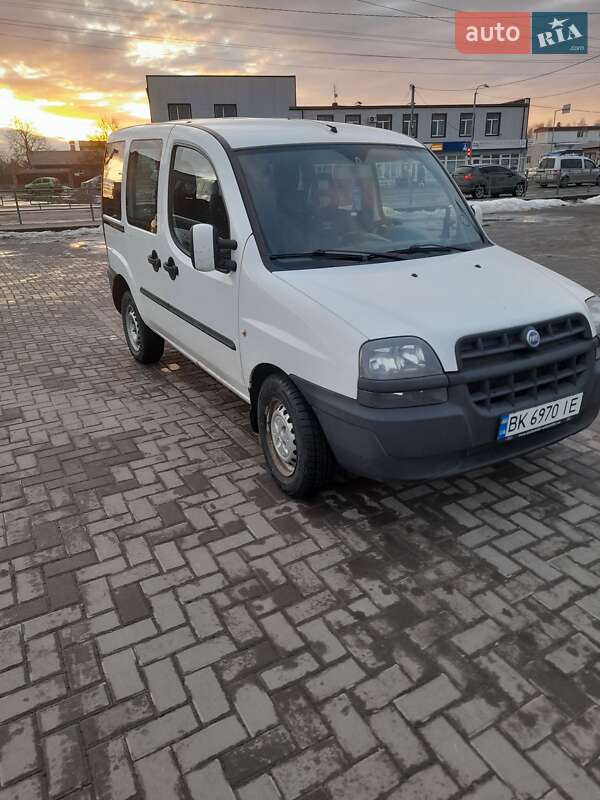 Минивэн Fiat Doblo 2003 в Сарнах фото Минивэн Fiat Doblo 2003 в Сарнах