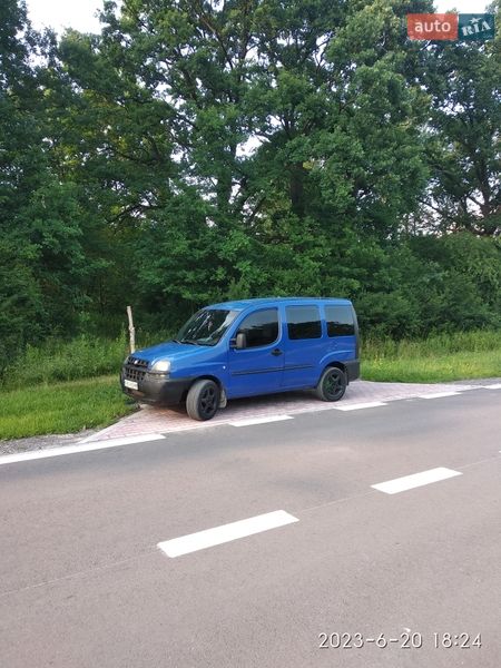 Мінівен Fiat Doblo 2005 в Києві