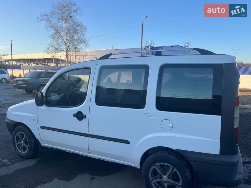 Минивэн Fiat Doblo 2003 в Дубно