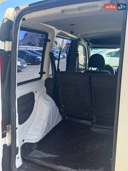 Минивэн Fiat Doblo 2013 в Кривом Роге