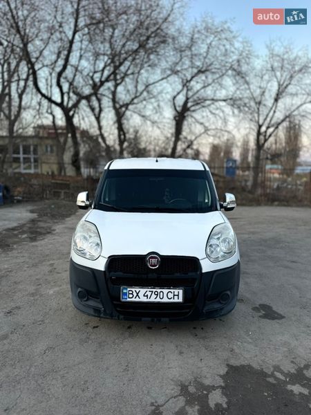 Минивэн Fiat Doblo 2011 в Каменец-Подольском
