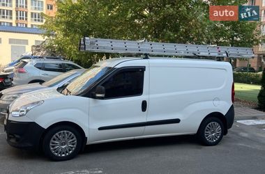 Вантажний фургон Fiat Doblo 2012 в Києві