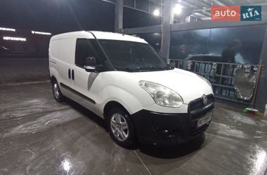 Грузовой фургон Fiat Doblo 2013 в Луцке
