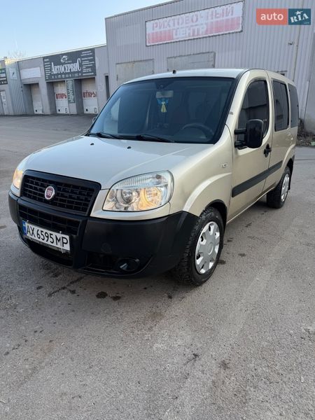 Минивэн Fiat Doblo 2008 в Харькове фото Минивэн Fiat Doblo 2008 в Харькове