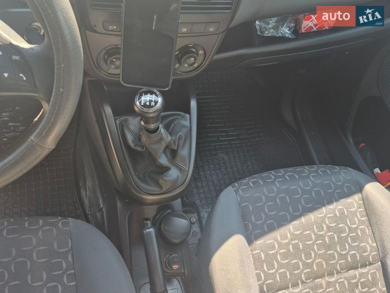 Грузовой фургон Fiat Doblo 2013 в Ивано-Франковске фото 43 Грузовой фургон Fiat Doblo 2013 в Ивано-Франковске