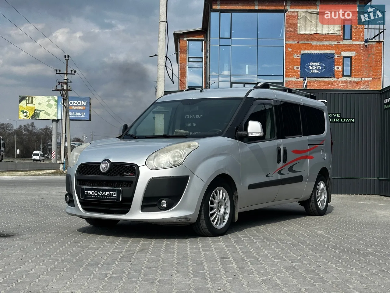 2010 Fiat Doblo - мініатюра 12