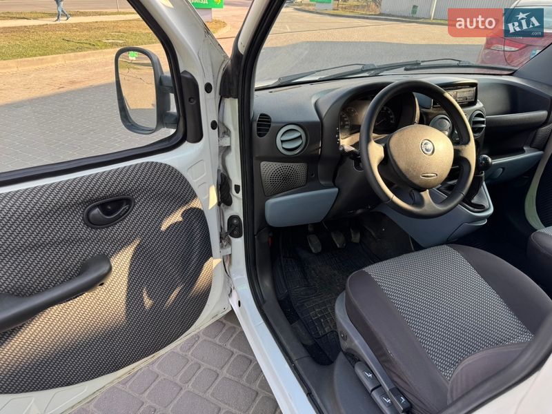 Минивэн Fiat Doblo 2005 в Бердичеве фото 46 Минивэн Fiat Doblo 2005 в Бердичеве