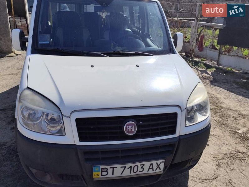 Минивэн Fiat Doblo 2008 в Херсоне
