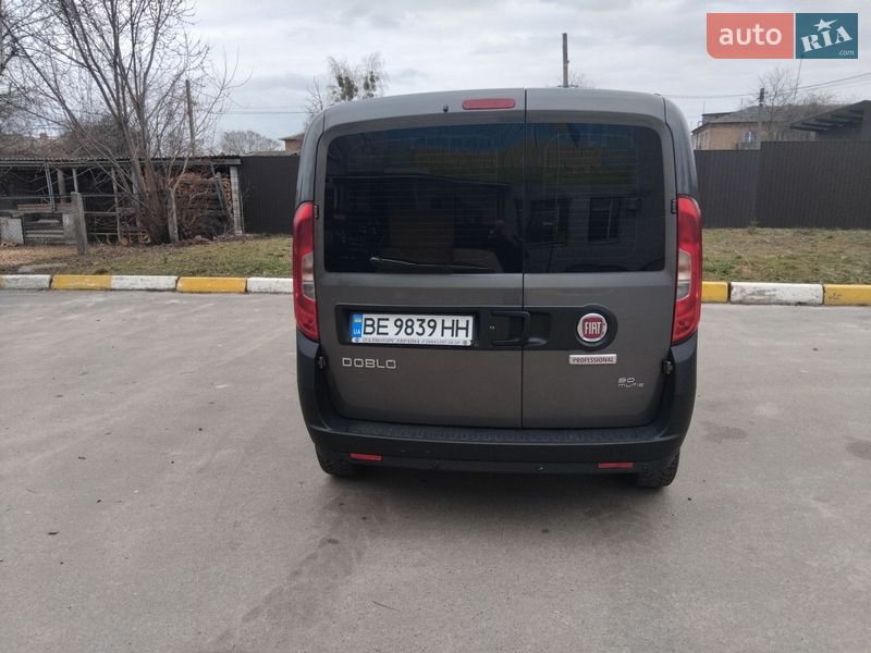 Минивэн Fiat Doblo 2016 в Киеве