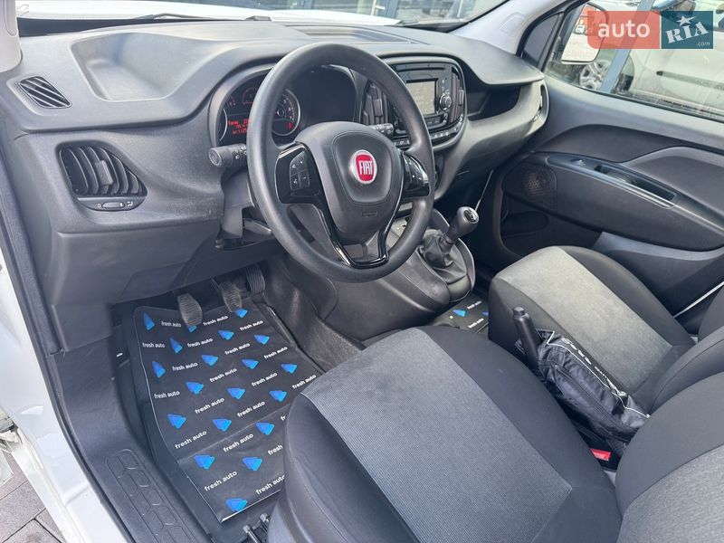 Вантажний фургон Fiat Doblo 2020 в Рівному