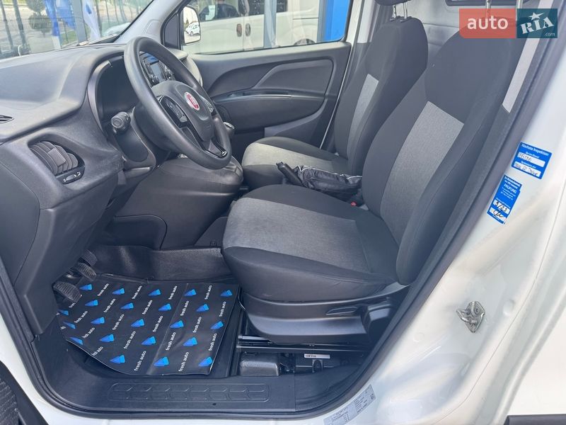 Вантажний фургон Fiat Doblo 2020 в Рівному