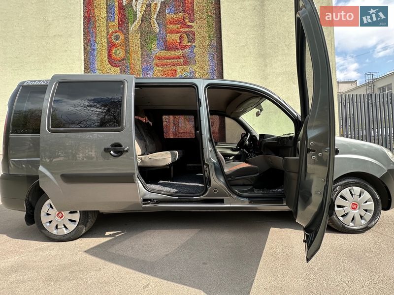 Мінівен Fiat Doblo 2007 в Рівному фото 30 Мінівен Fiat Doblo 2007 в Рівному