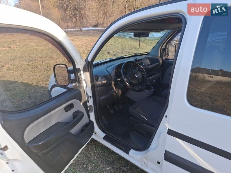 Мінівен Fiat Doblo 2006 в Хмельницькому фото 19 Мінівен Fiat Doblo 2006 в Хмельницькому