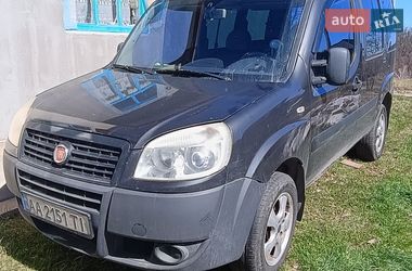 Минивэн Fiat Doblo 2008 в Киеве
