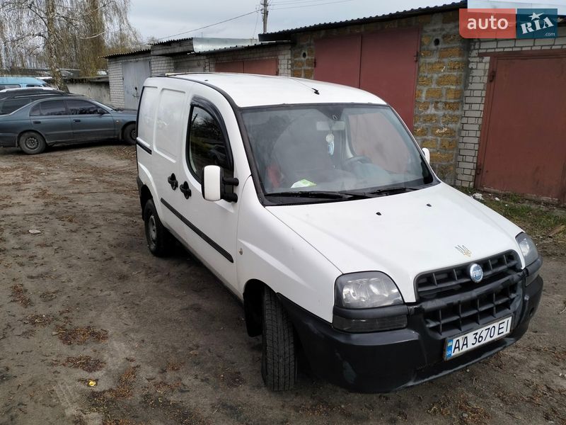 Вантажний фургон Fiat Doblo 2003 в Житомирі