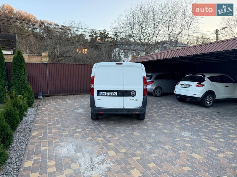 Вантажний фургон Fiat Doblo 2013 в Києві фото 3 Вантажний фургон Fiat Doblo 2013 в Києві