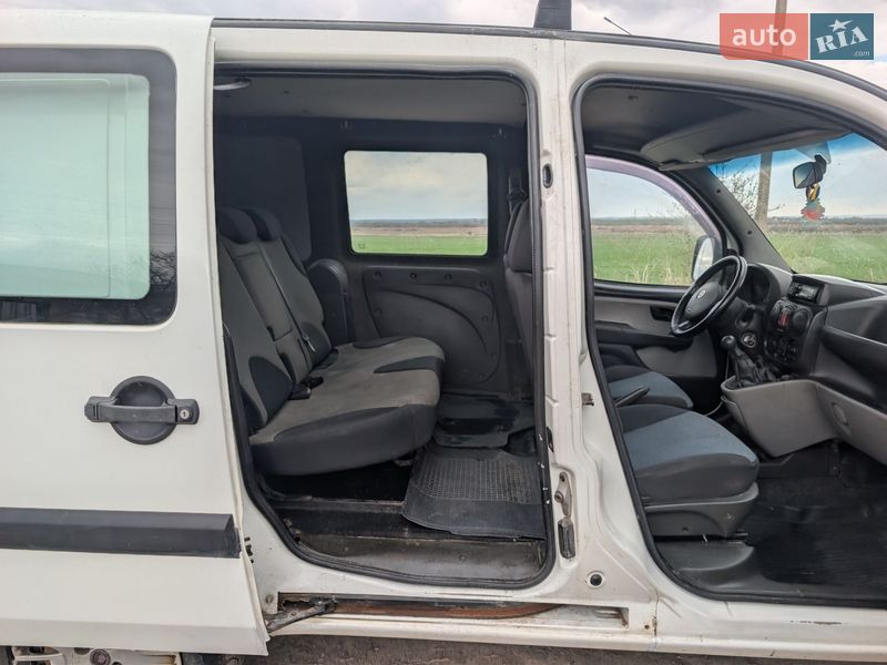 Минивэн Fiat Doblo 2008 в Ровно