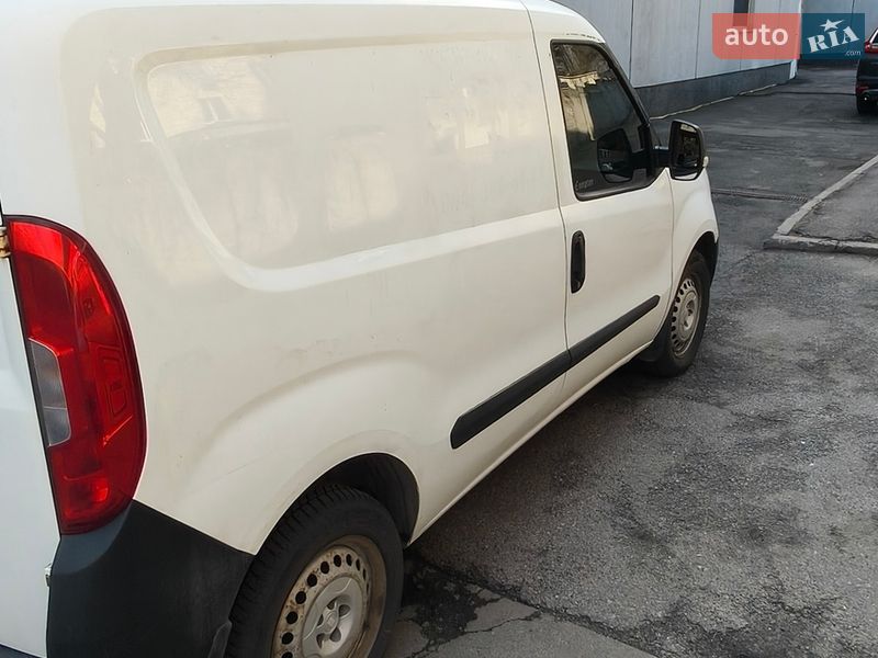 Інші вантажівки Fiat Doblo 2017 в Києві фото 12 Інші вантажівки Fiat Doblo 2017 в Києві