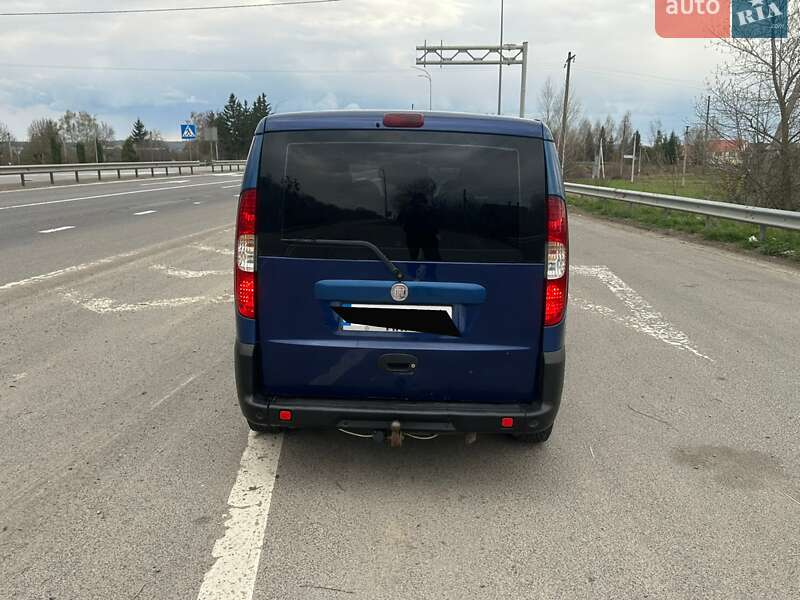 Минивэн Fiat Doblo 2006 в Ровно фото 6 Минивэн Fiat Doblo 2006 в Ровно