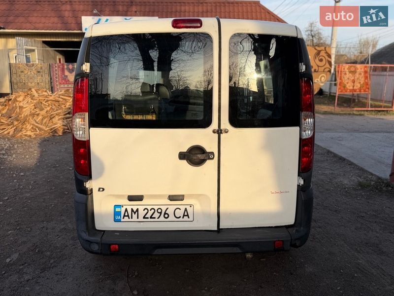 Минивэн Fiat Doblo 2007 в Бердичеве фото 5 Минивэн Fiat Doblo 2007 в Бердичеве