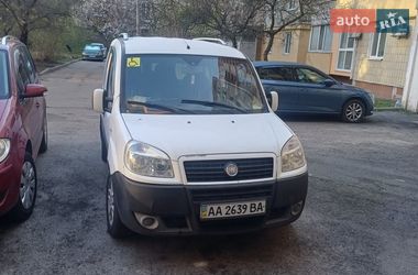 Минивэн Fiat Doblo 2008 в Киеве
