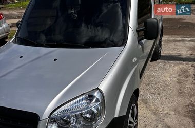 Минивэн Fiat Doblo 2011 в Днепре