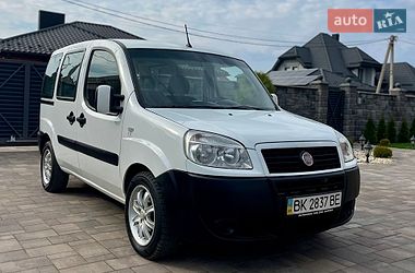 Минивэн Fiat Doblo 2006 в Ровно
