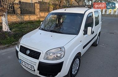 Минивэн Fiat Doblo 2008 в Ровно
