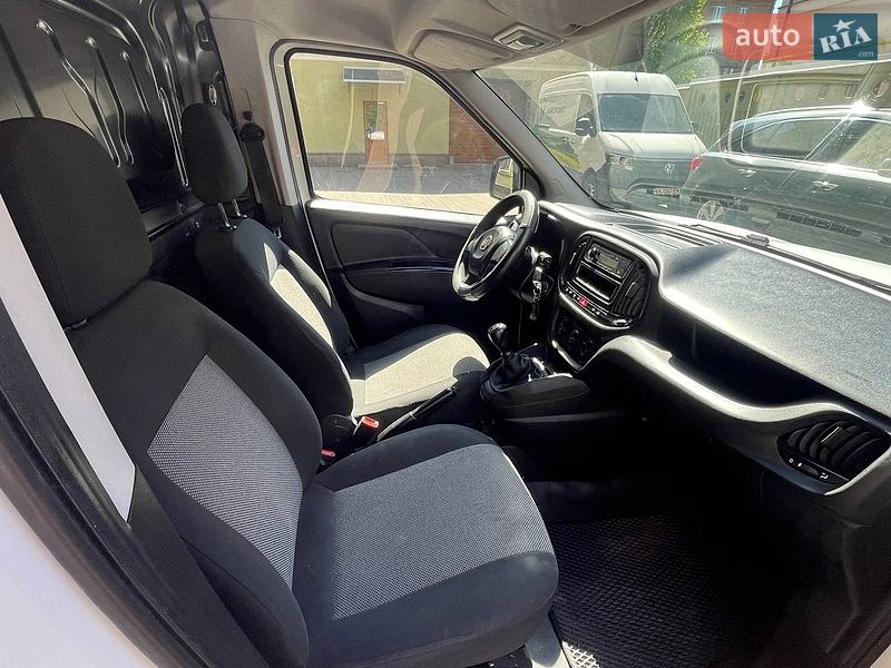 Грузовой фургон Fiat Doblo 2019 в Киеве