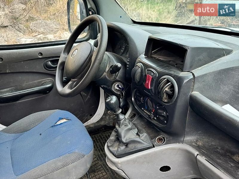 Грузовой фургон Fiat Doblo 2007 в Луцке фото 12 Грузовой фургон Fiat Doblo 2007 в Луцке