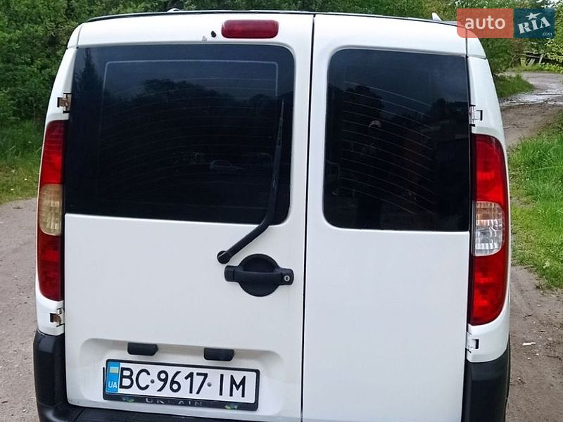 Минивэн Fiat Doblo 2007 в Львове