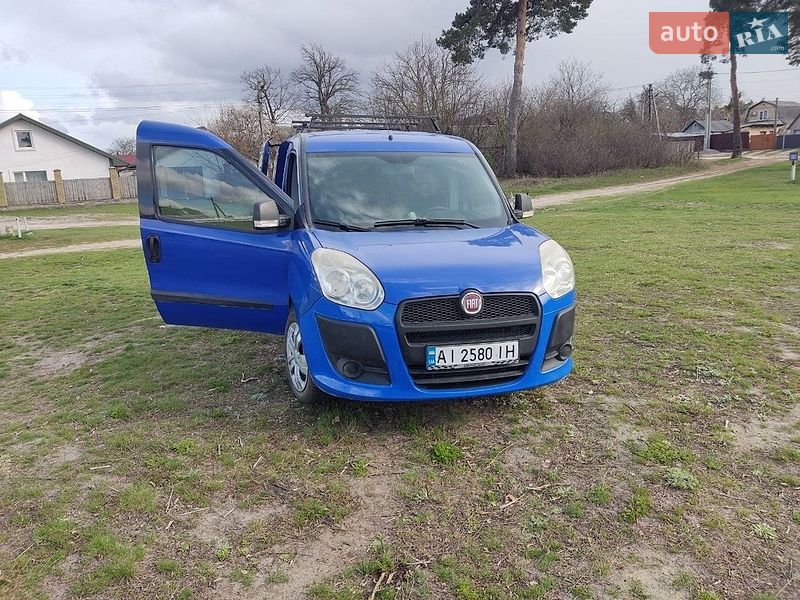 Fiat Doblo 2012