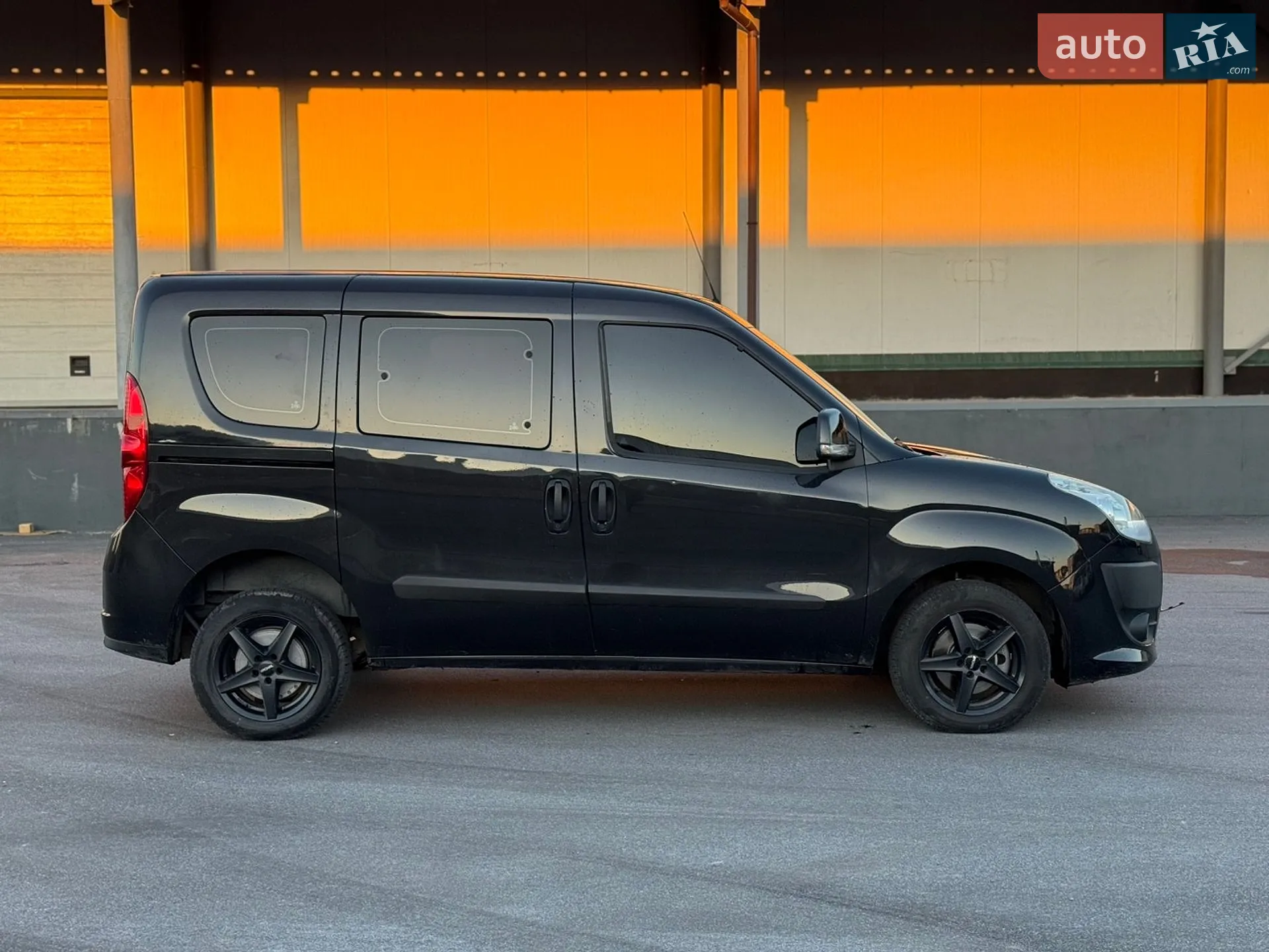2010 Fiat Doblo - мініатюра 2