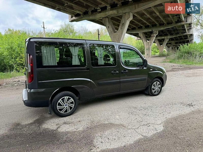 Мінівен Fiat Doblo 2007 в Дніпрі