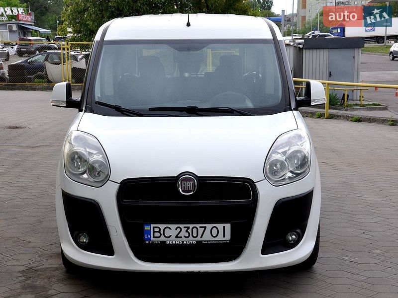 Минивэн Fiat Doblo 2011 в Львове