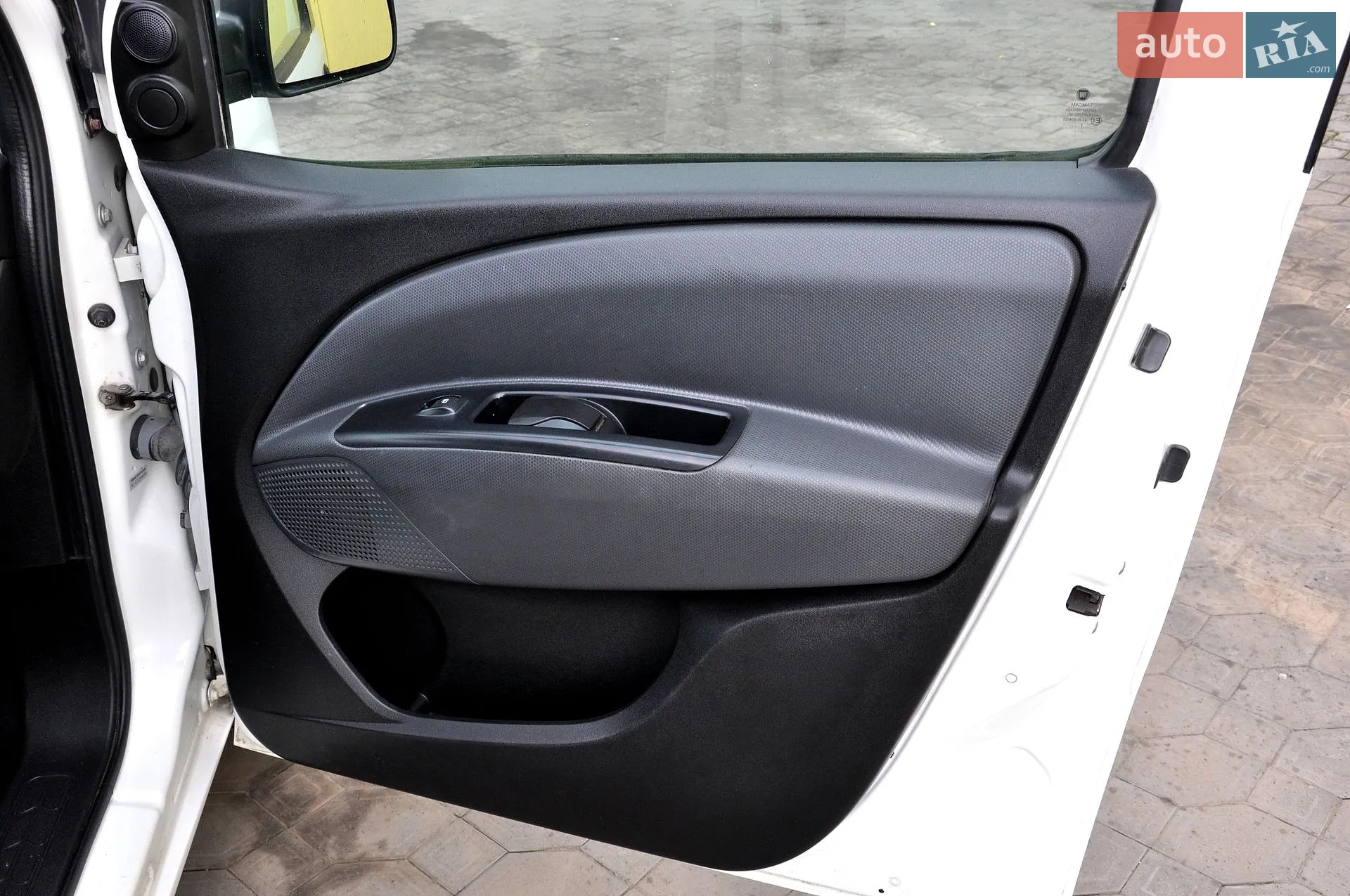 2011 Fiat Doblo - мініатюра 25