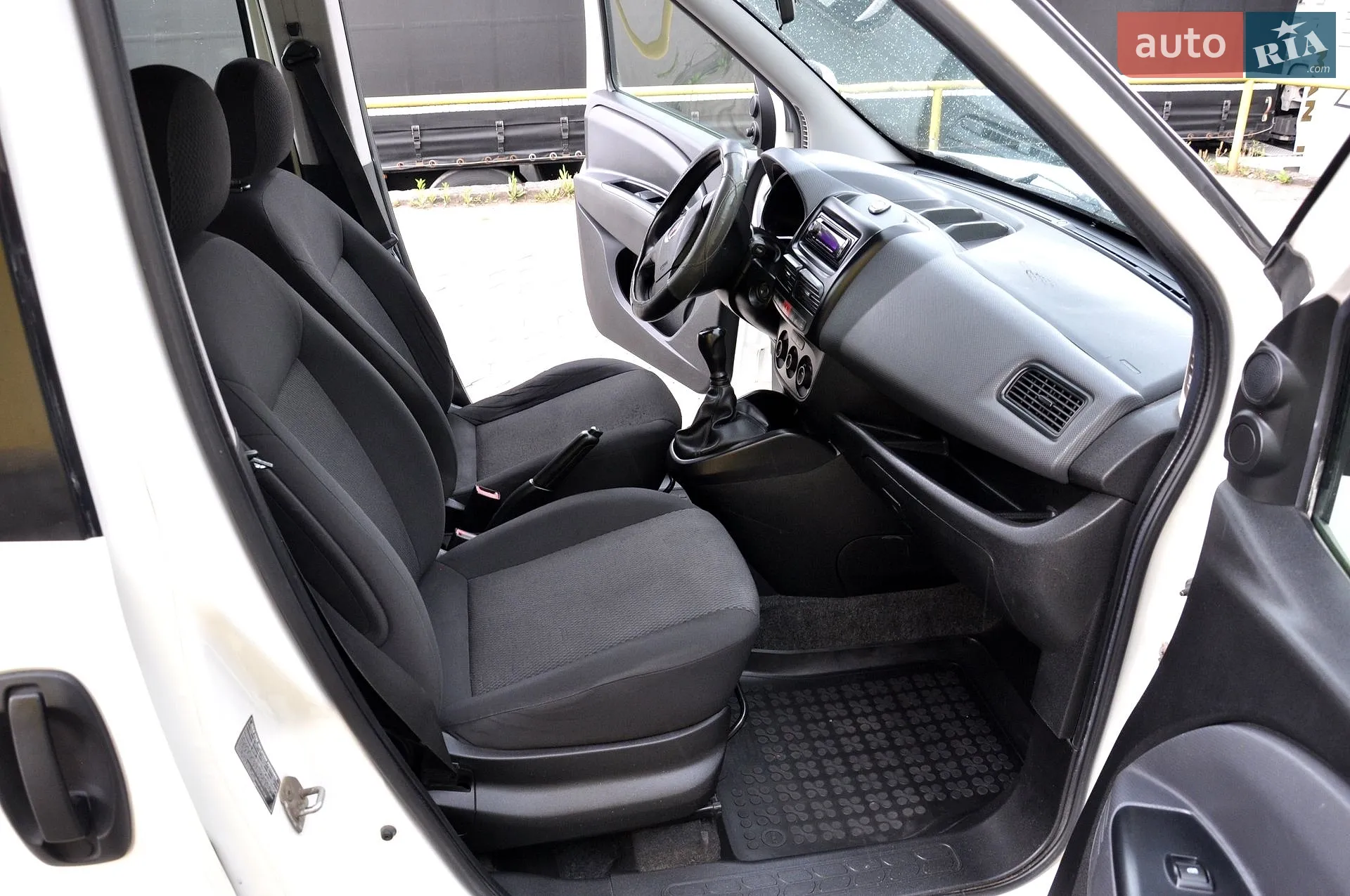2011 Fiat Doblo - мініатюра 26
