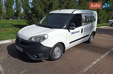 Вантажний фургон Fiat Doblo 2016 в Києві