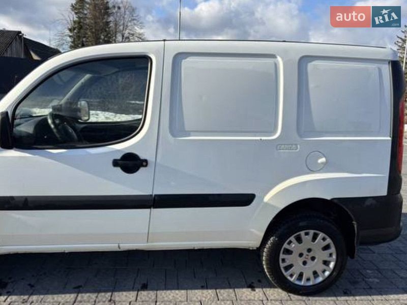 Грузовой фургон Fiat Doblo 2008 в Самборе