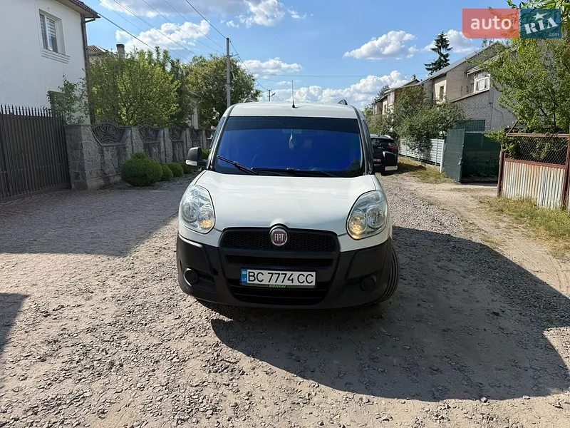 Fiat Doblo 2011