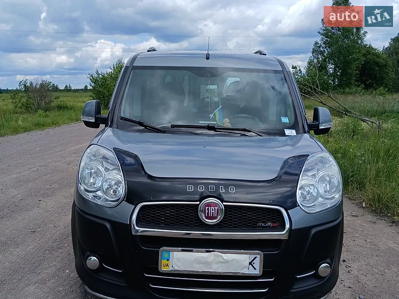 Fiat Doblo 2010