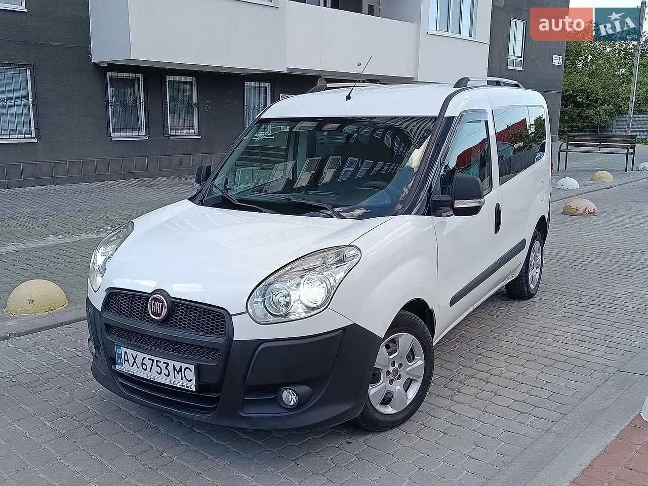 2012 Fiat Doblo - мініатюра 2