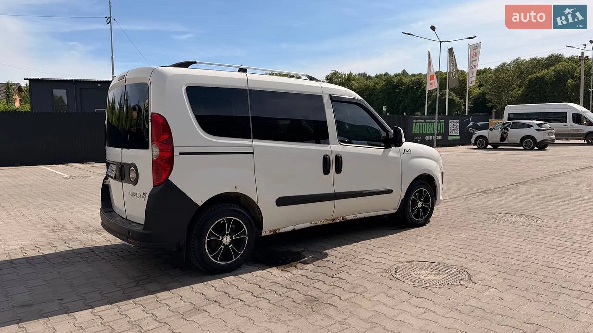 2011 Fiat Doblo - мініатюра 2