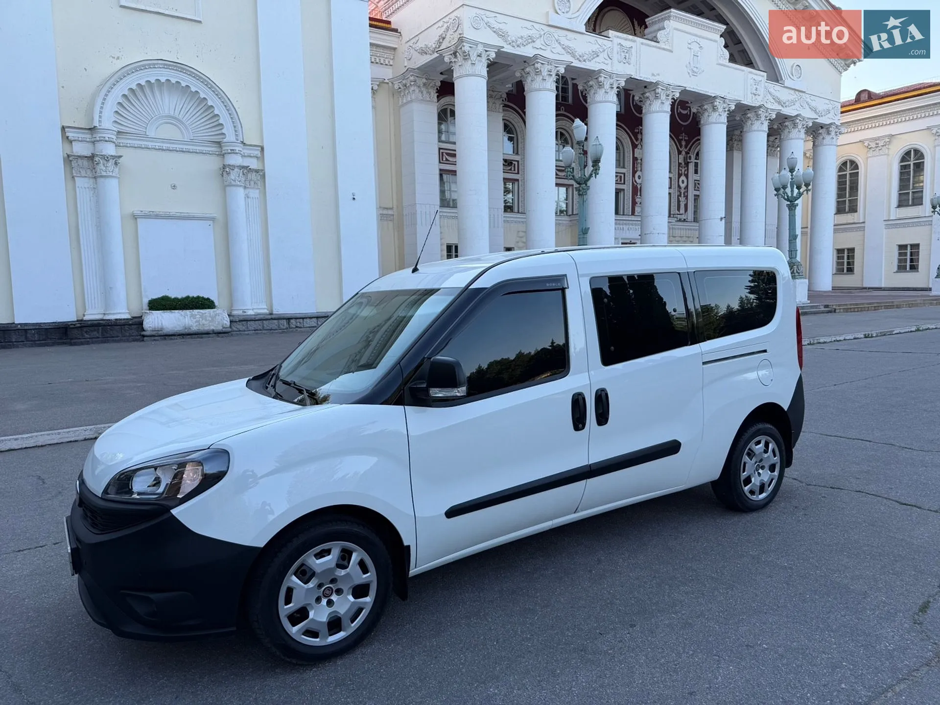 2019 Fiat Doblo - фото 1