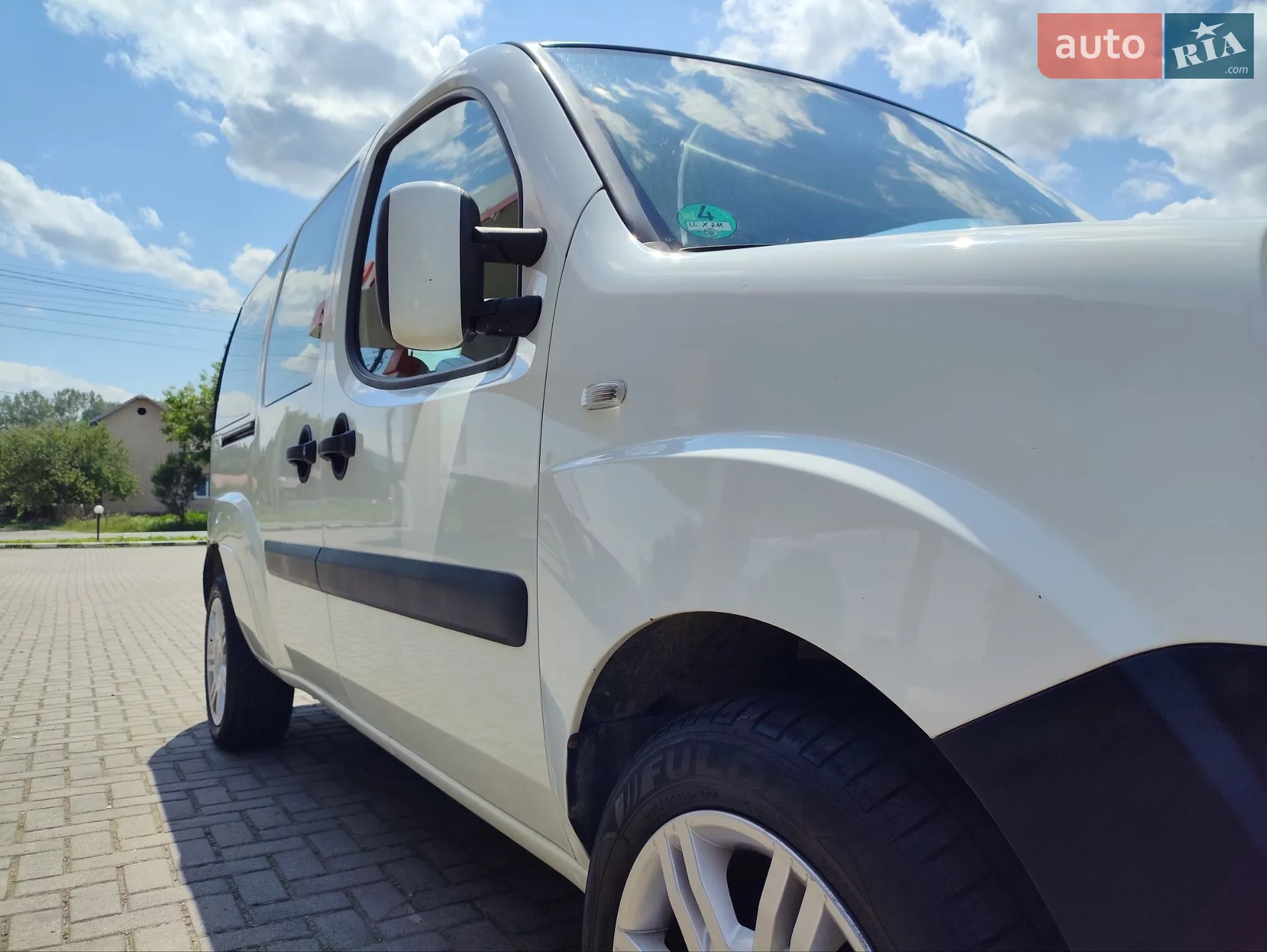 2010 Fiat Doblo - мініатюра 25