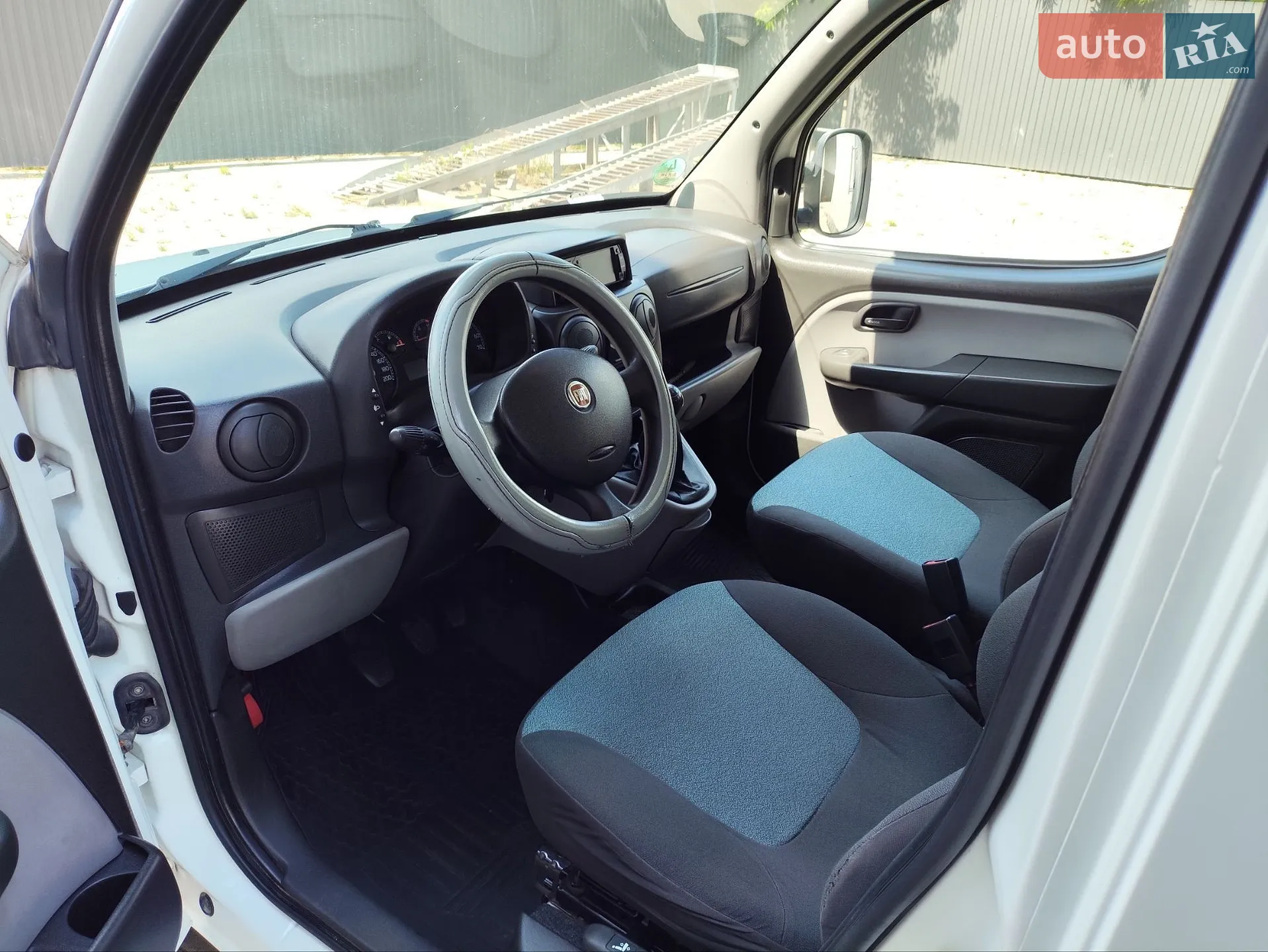 2010 Fiat Doblo - мініатюра 31