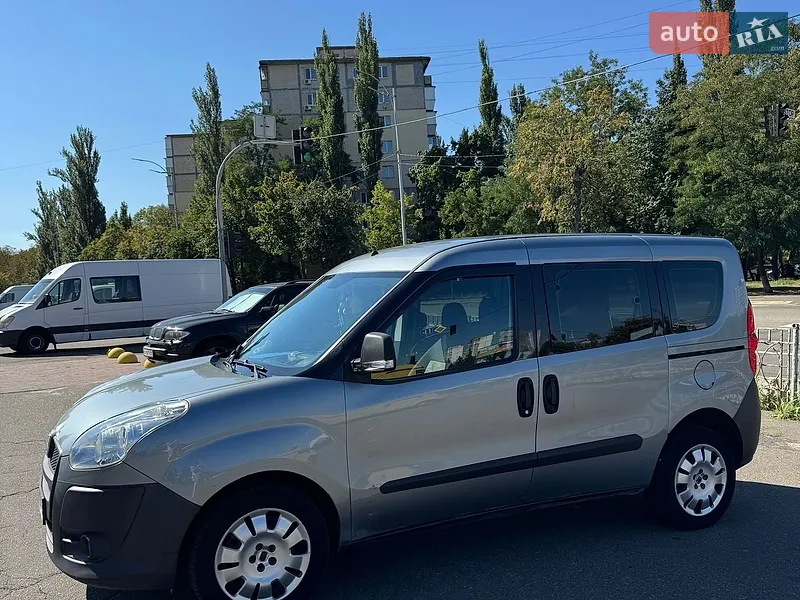 Fiat Doblo 2010